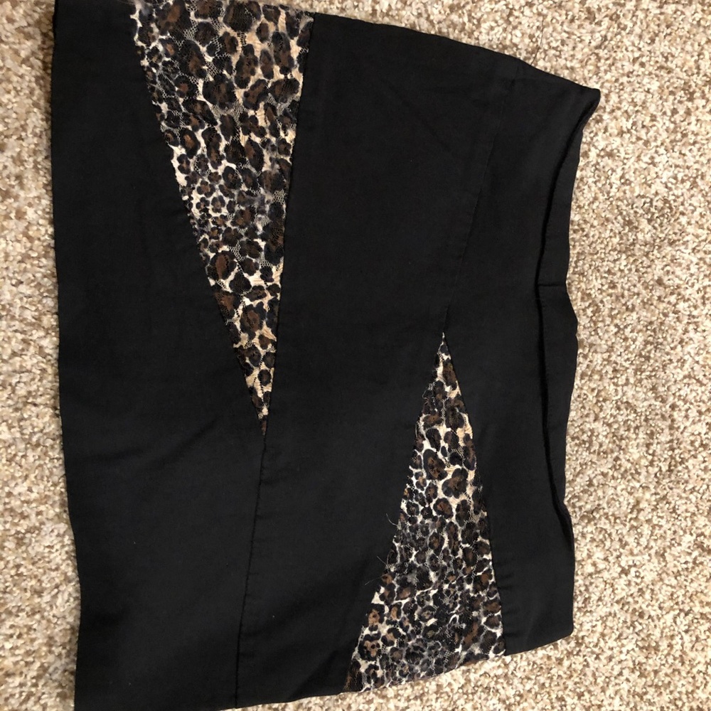 Black/cheetah print mini skirt